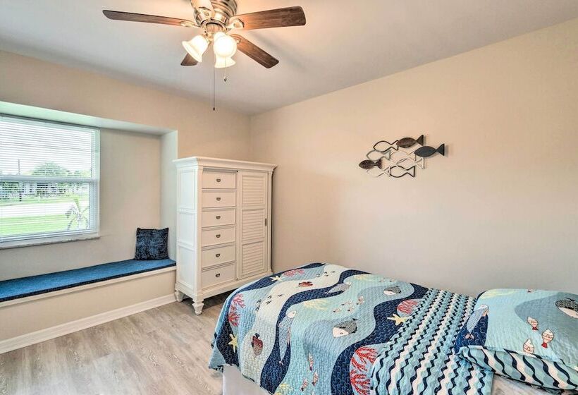 Sunny Port Charlotte Family Retreat: 3 Mi To Beach