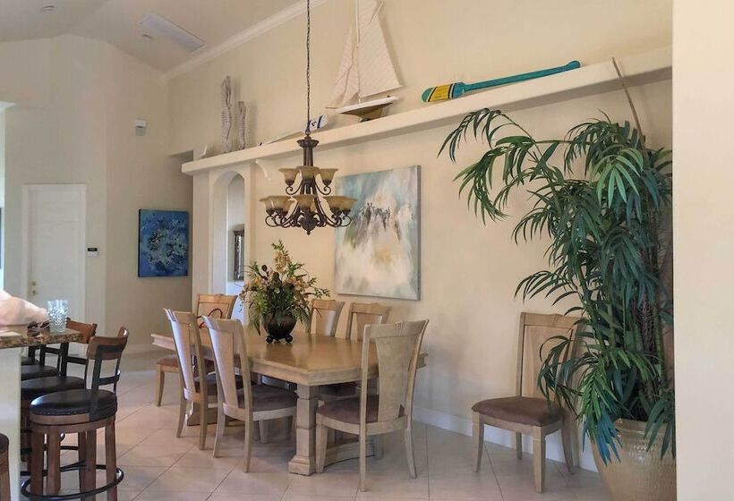 Superb Naples Home W/ Den & Private Saltwater Pool