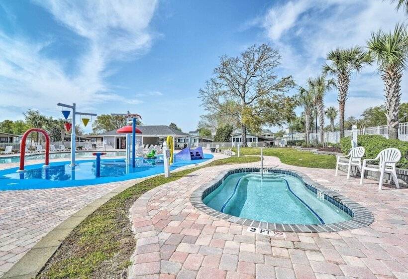 Surfside Beach Home W/ Resort Perks: Walk To Beach