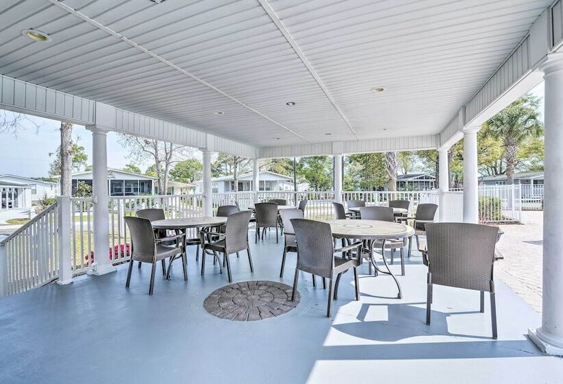 Surfside Beach Home W/ Resort Perks: Walk To Beach