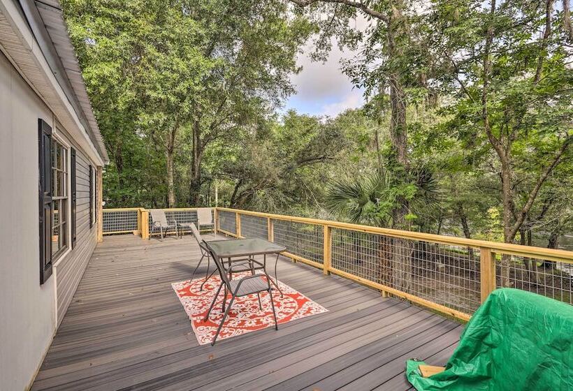 Suwannee Riverfront Home: Grill, Near Springs