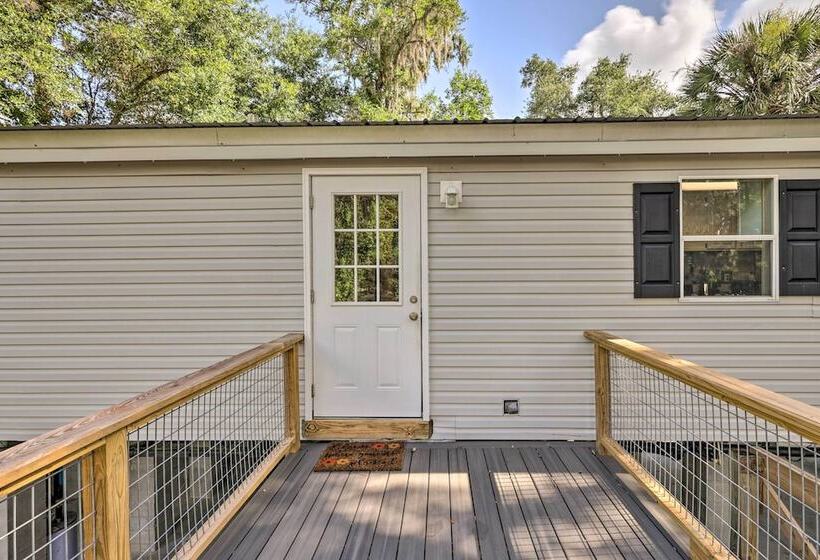 Suwannee Riverfront Home: Grill, Near Springs