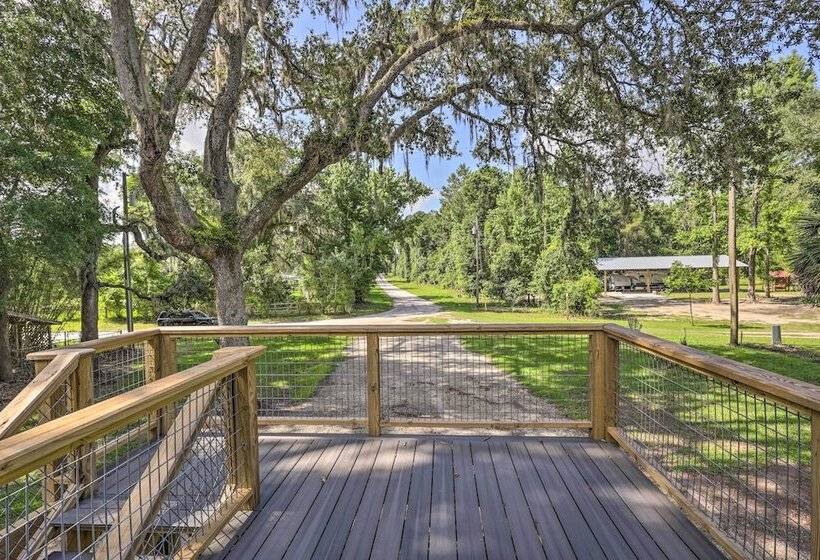 Suwannee Riverfront Home: Grill, Near Springs