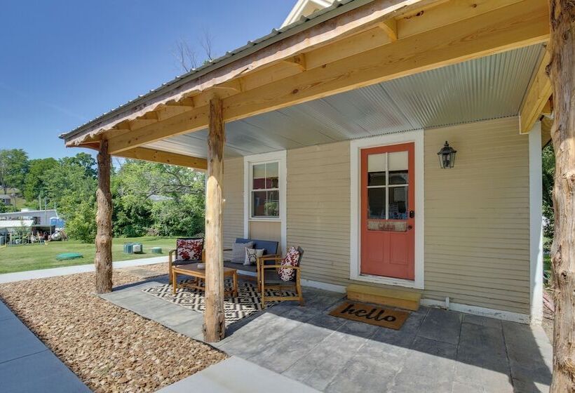 The Reubling House Modern Rustic Cabin!