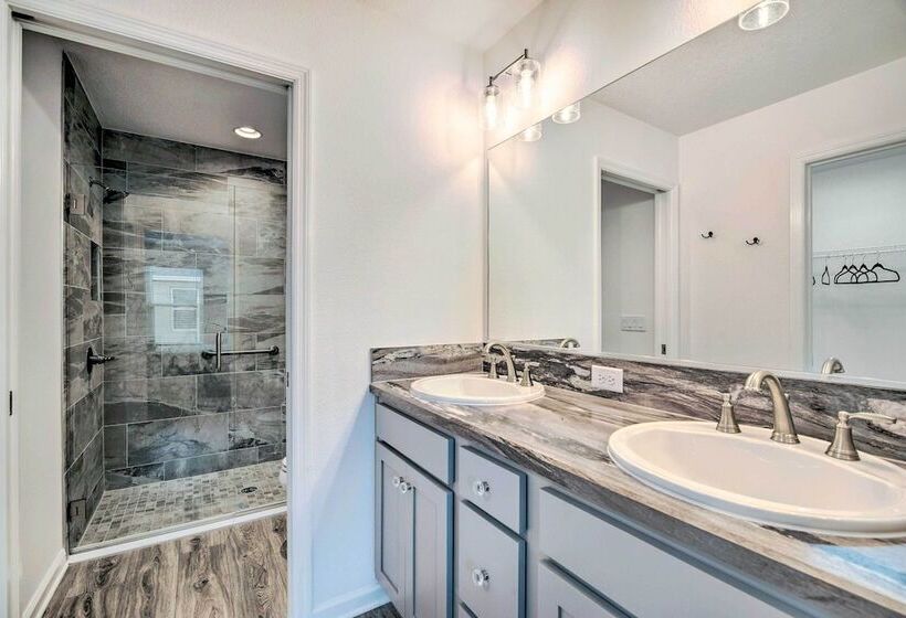 Home W/ Lanai & Golf Cart In The Villages