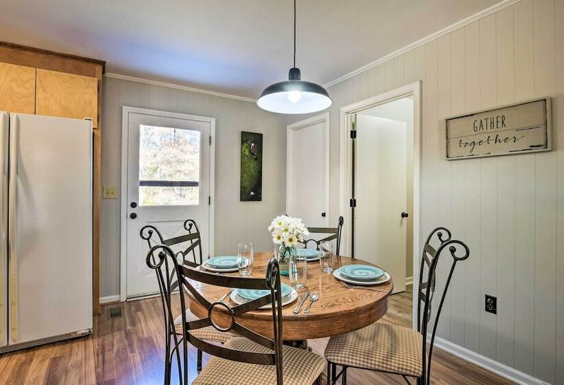 Tranquil Country Retreat Close To Greenville!