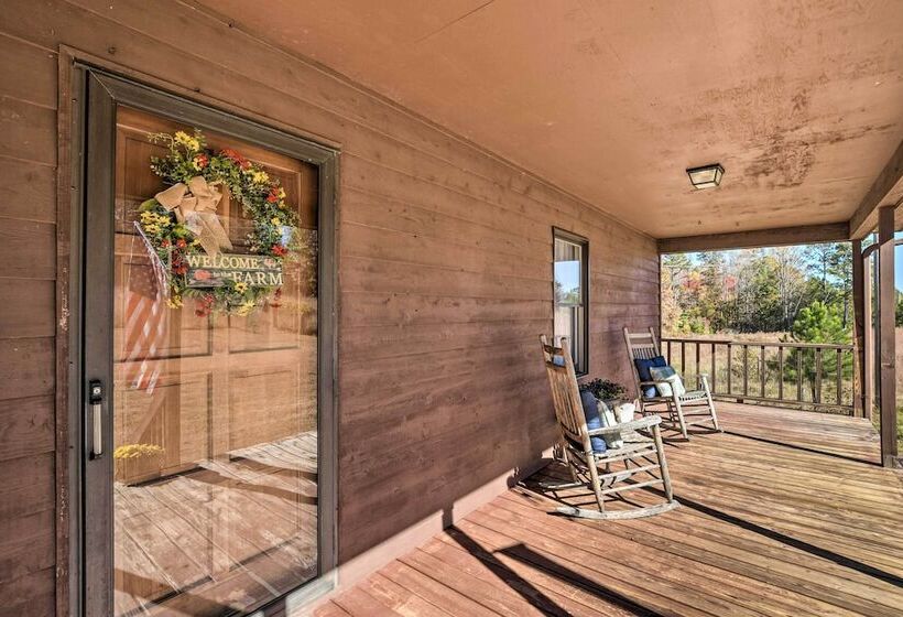 Tranquil Country Retreat Close To Greenville!