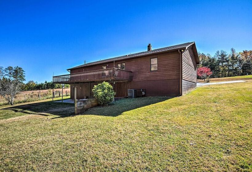Tranquil Country Retreat Close To Greenville!