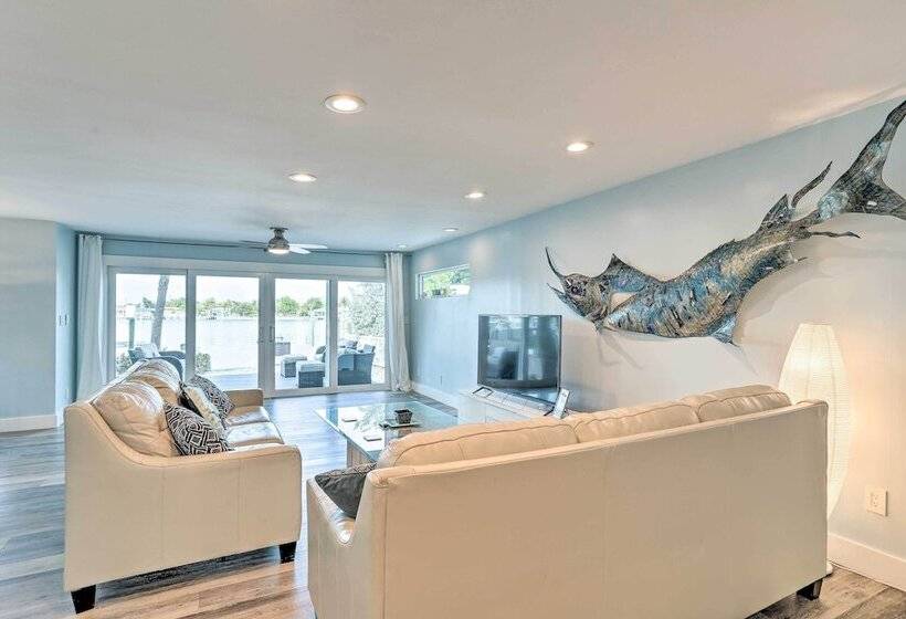 Treasure Island Gem W/ Dock: Walk To Beach