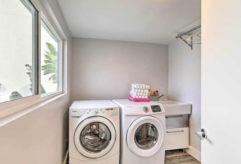 Treasure Island Gem W/ Dock: Walk To Beach