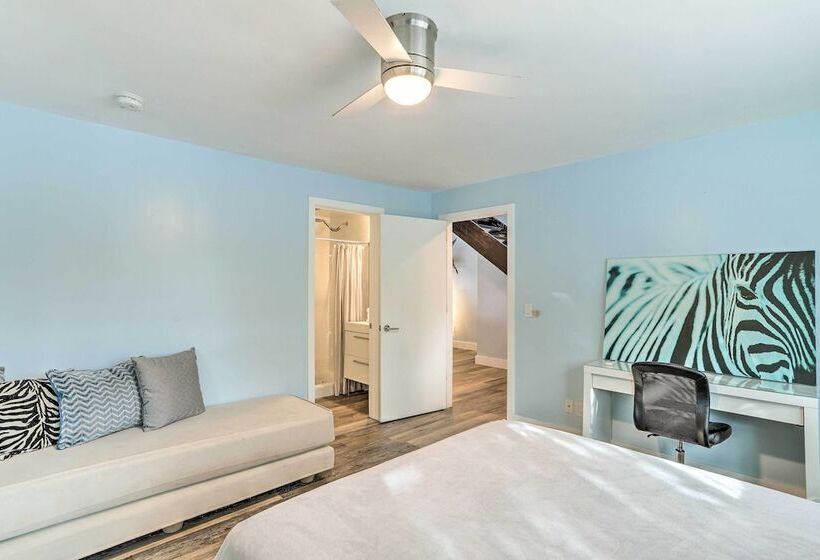 Treasure Island Gem W/ Dock: Walk To Beach