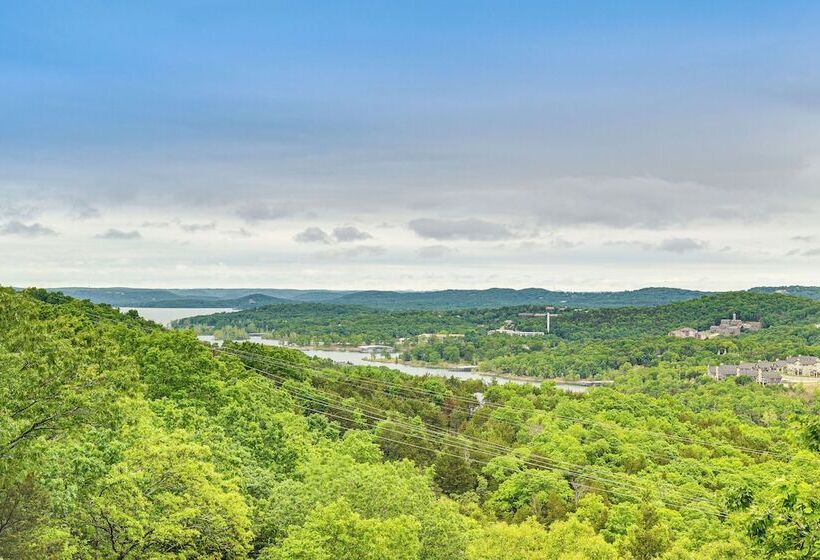 Secluded Branson Escape W/ Pool & Game Room!