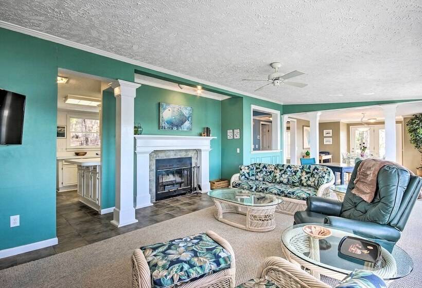 Waterfront Camden Home W/ Grill On Lake Wateree!