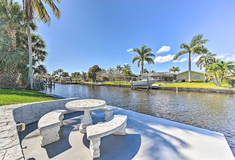 Waterfront Cape Coral Retreat With Boat Access!