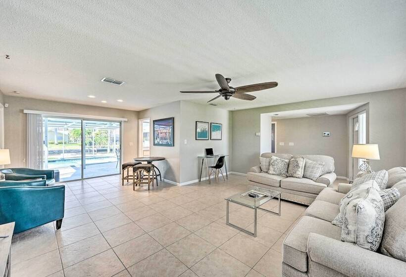 Waterfront Cape Coral Retreat With Boat Access!