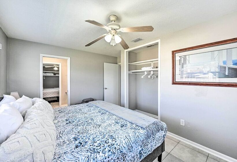 Waterfront Cape Coral Retreat With Boat Access!