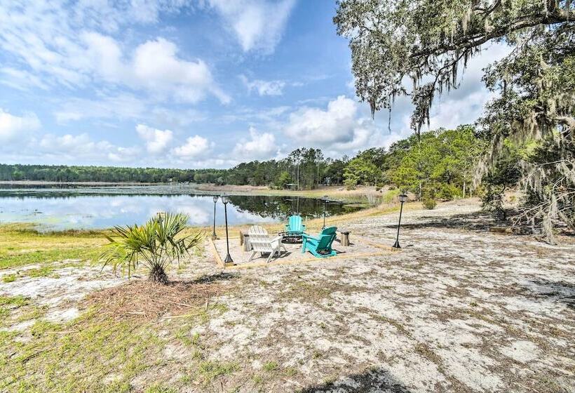 Waterfront Hawthorne Hideaway With Fire Pit!