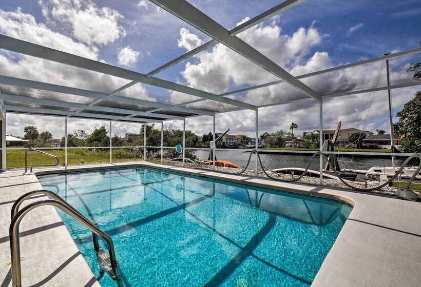 Waterfront Hernando Beach Home W/ Dock+kayaks