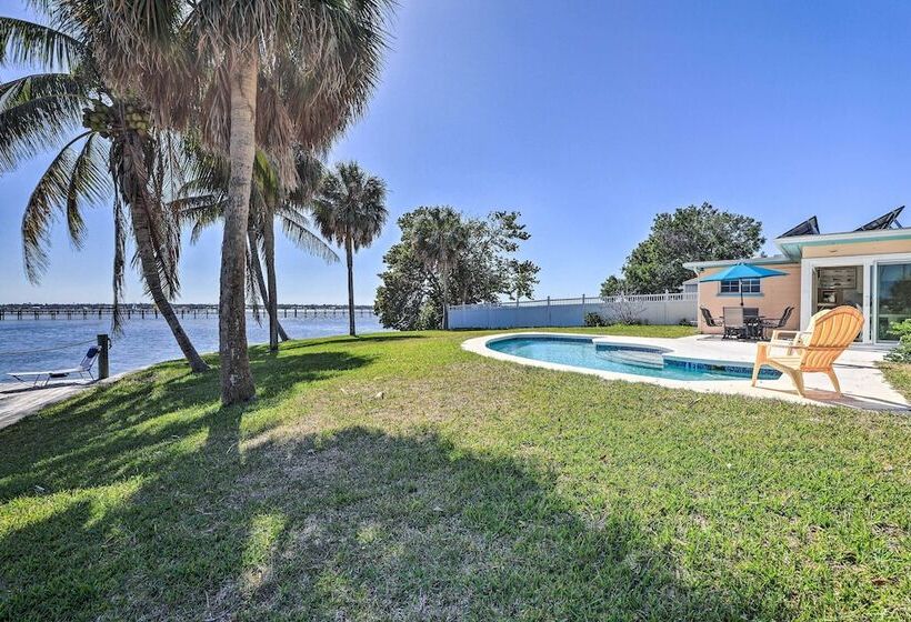 Waterfront Palmetto Home W/ Pool, Dock & Kayaks!