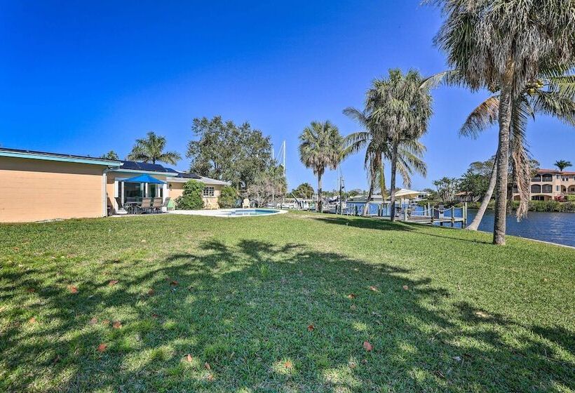 Waterfront Palmetto Home W/ Pool, Dock & Kayaks!