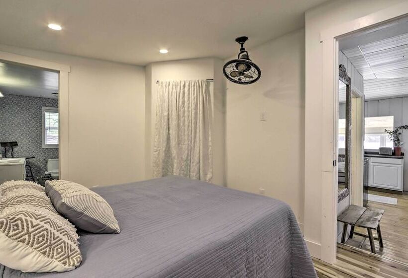 Waterfront Lake Ozark Home W/ Dock & Boat Slip!