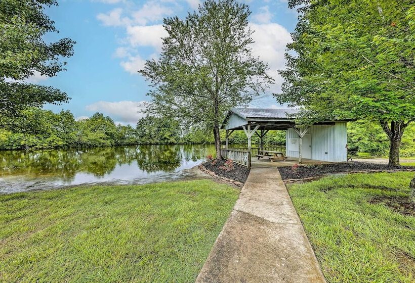 Waterfront Missouri Escape W/ Private Pond & Dock!
