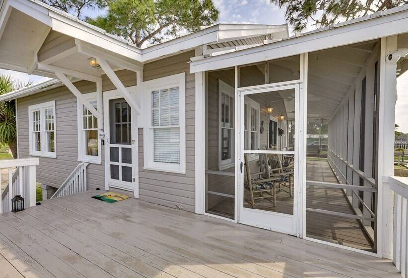 Waterfront Ochlockonee Bay Cottage W/ Views!