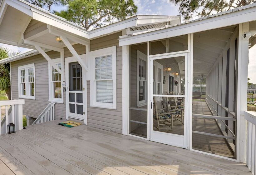 Waterfront Ochlockonee Bay Cottage W/ Views!