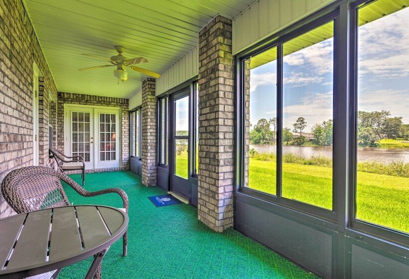 Waterfront Pensacola Home W/ Florida Room!