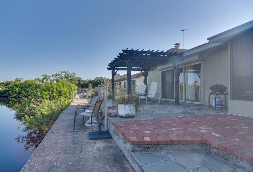 Waterfront Port Richey Home W/ Hot Tub & Dock!