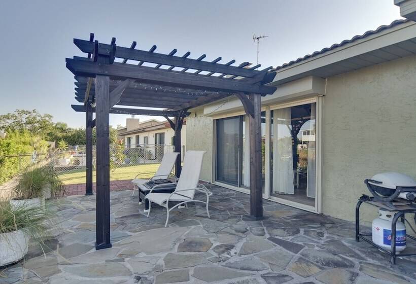 Waterfront Port Richey Home W/ Hot Tub & Dock!