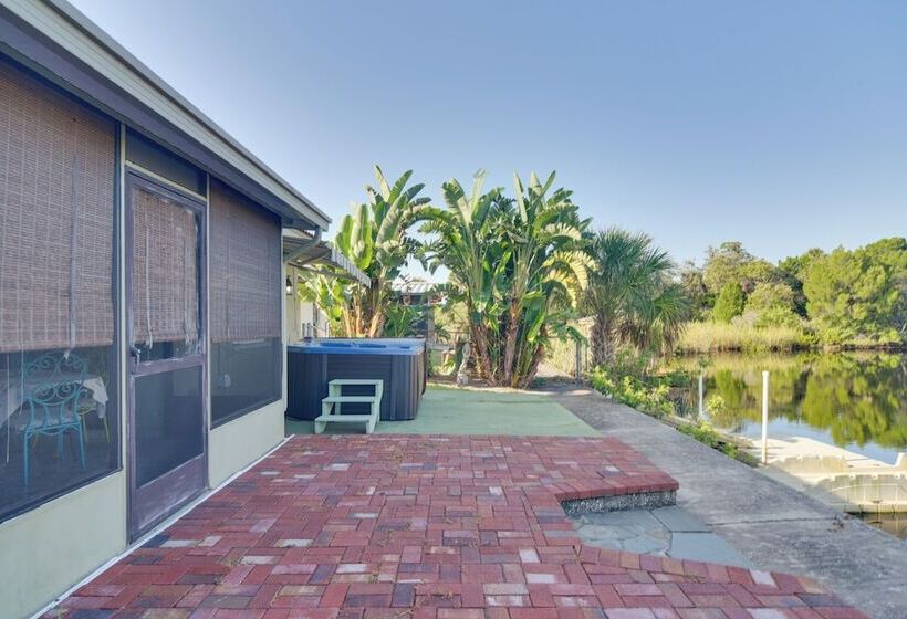 Waterfront Port Richey Home W/ Hot Tub & Dock!
