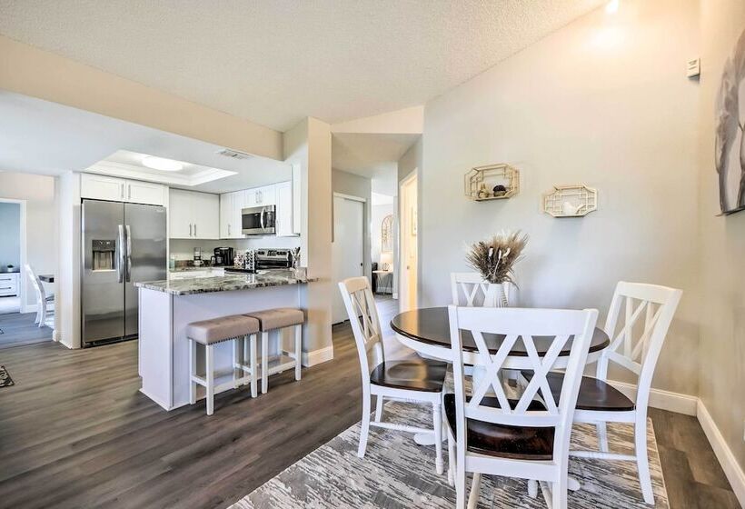 Waterfront Port Richey House W/ Heated Pool!