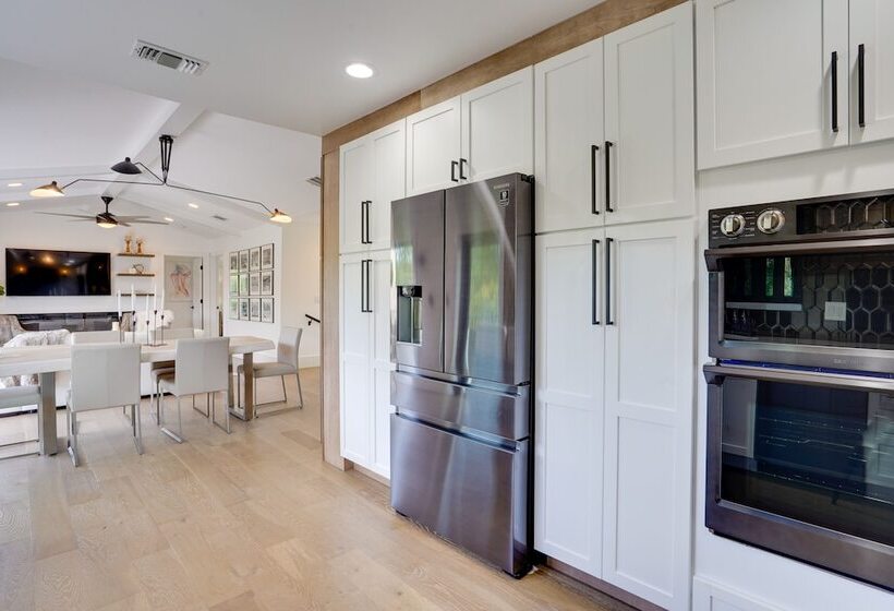 Waterfront Retreat W/ Pool Near Bonita Beach!