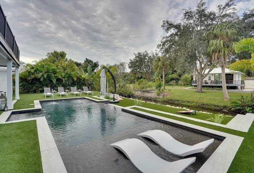 Waterfront Retreat W/ Pool Near Bonita Beach!