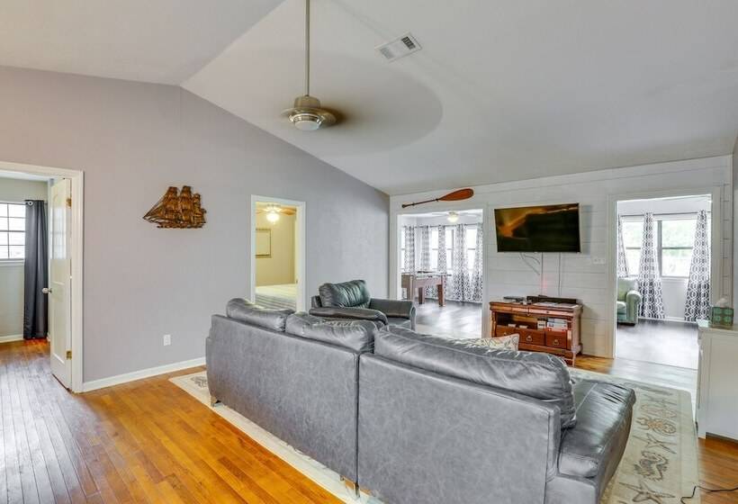 Waterfront Sopchoppy Hideaway W/ 2 Kayaks!