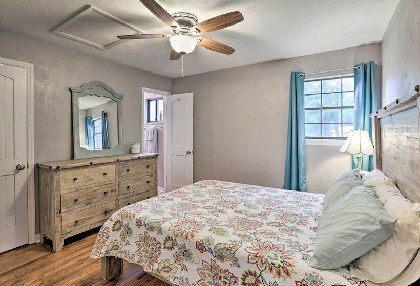 Waterfront Sopchoppy Hideaway W/ 2 Kayaks!