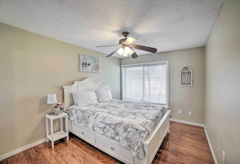 Waterfront Tampa Oasis W/ Outdoor Bar & Grill