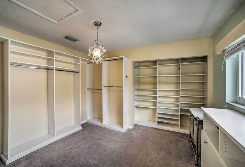 Waterfront Tampa Oasis W/ Outdoor Bar & Grill