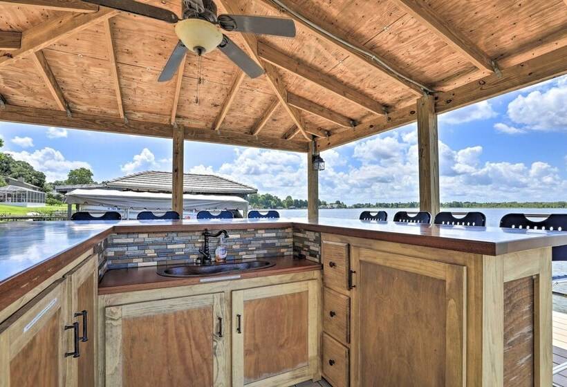 Waterfront Winter Haven Home With Dock & Hot Tub!
