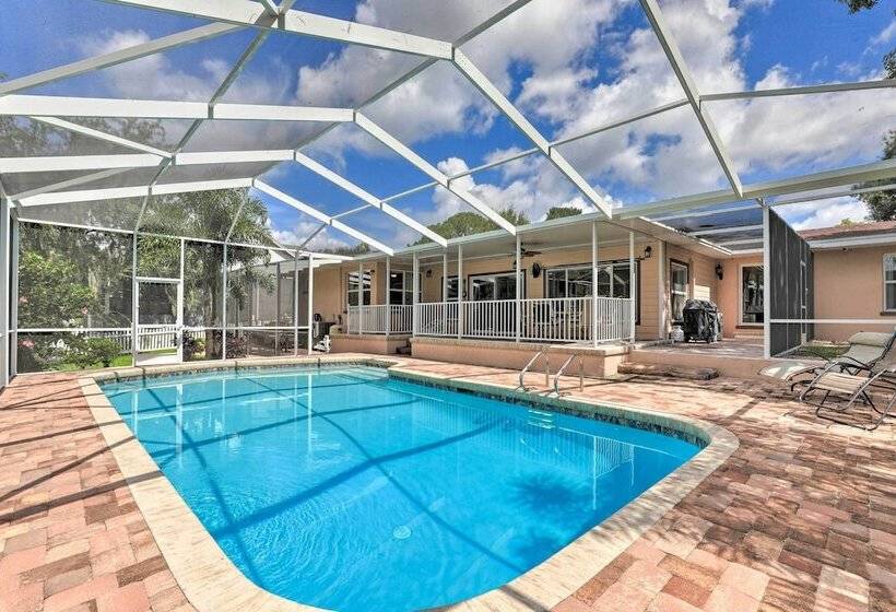 Waterfront Winter Haven Home With Dock & Hot Tub!