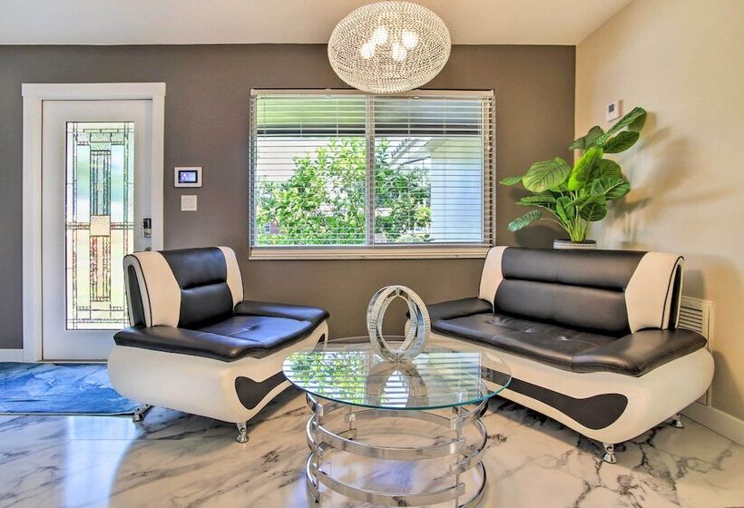 Wilton Manors Home W/ Pool ~ 4 Mi To Beach!