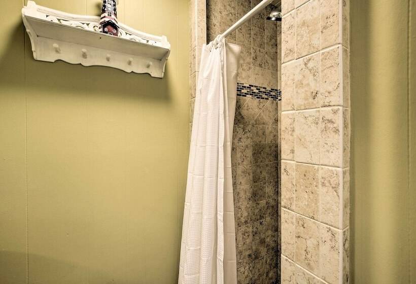 Holden Beach Family Abode   Steps To Ocean!