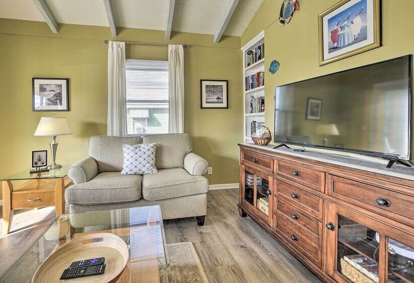 Holden Beach Family Abode   Steps To Ocean!