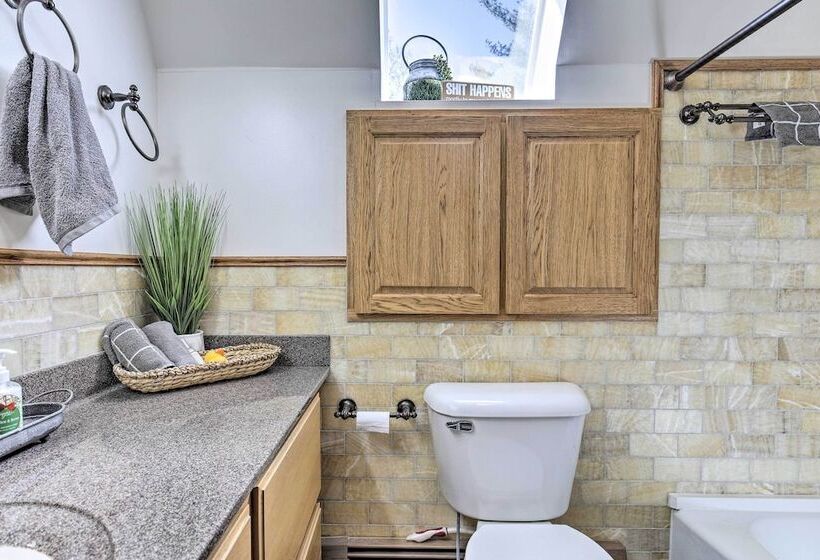 A Frame Cabin W/ Private Boat Dock!