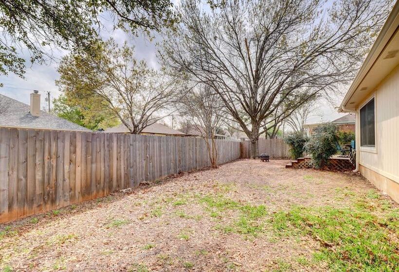 Airy Georgetown Home W/ Fire Pit!