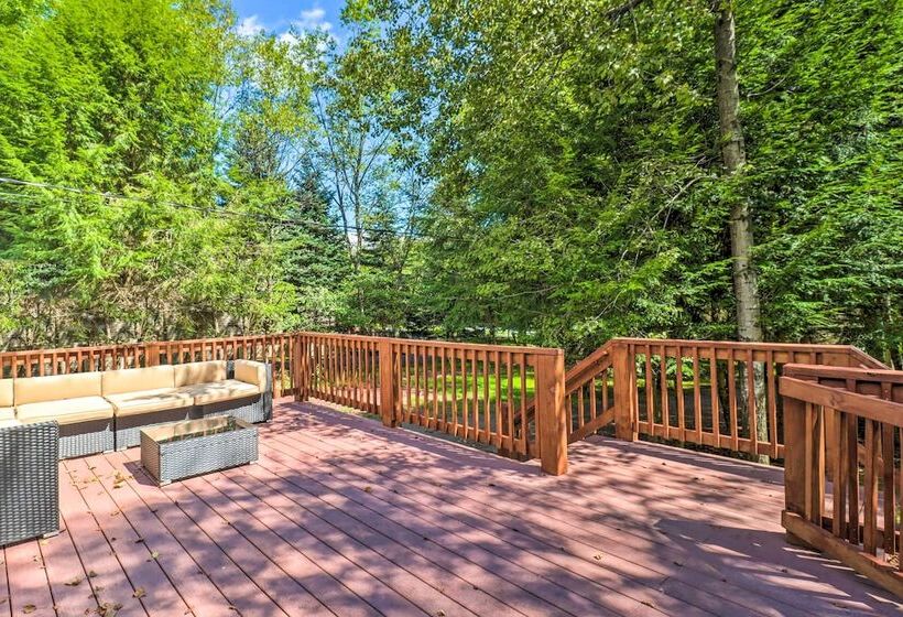 Albrightsville Cottage, Walk To Wolf Run Lake!