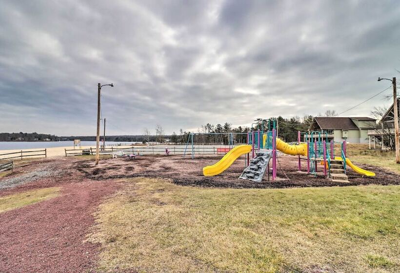 Albrightsville Cottage, Walk To Wolf Run Lake!