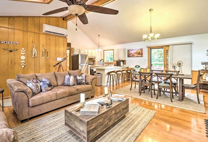 Albrightsville Cottage, Walk To Wolf Run Lake!