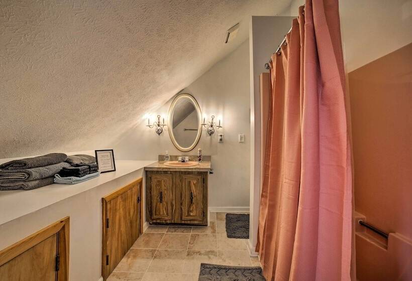 Alpine Lake Resort Home: Stunning Lake Views!